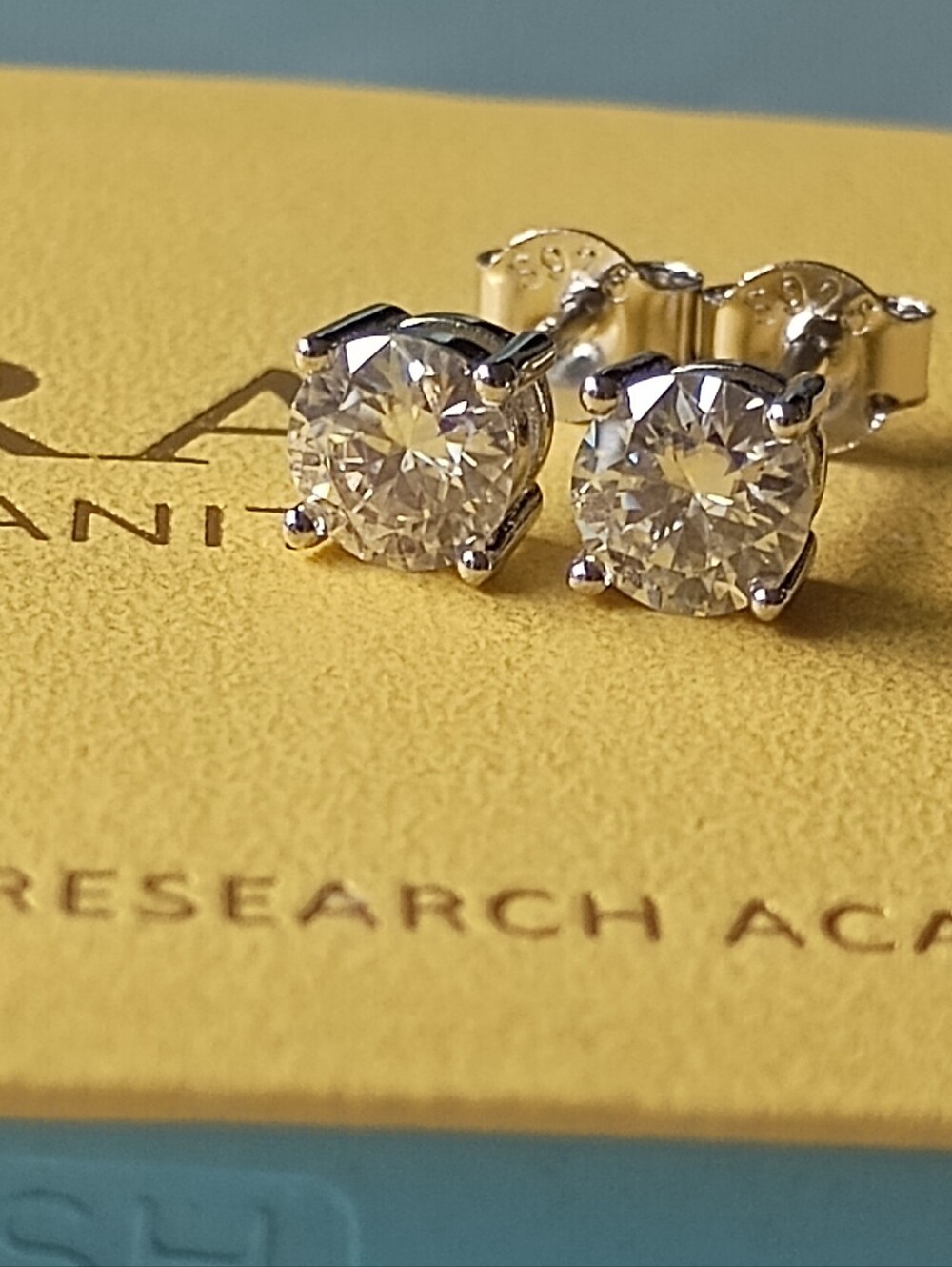 1CT Moissanite Prong Studs Earrings Real 925 Silver 18k G/P GRA Certificate💎